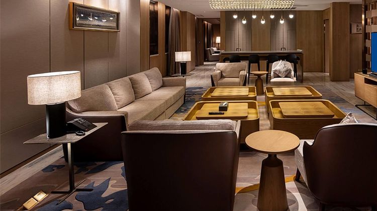 Howard Johnson by Wyndham Jimei Lake Plz Suite