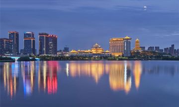 Howard Johnson by Wyndham Jimei Lake Plz