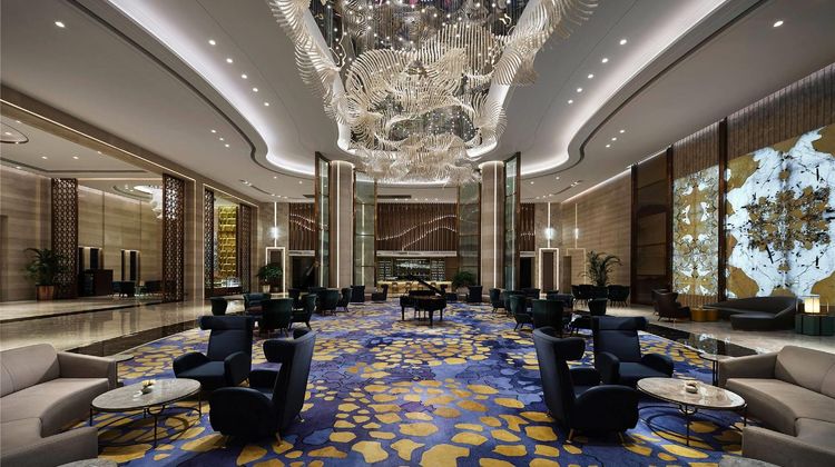 Howard Johnson by Wyndham Jimei Lake Plz Lobby
