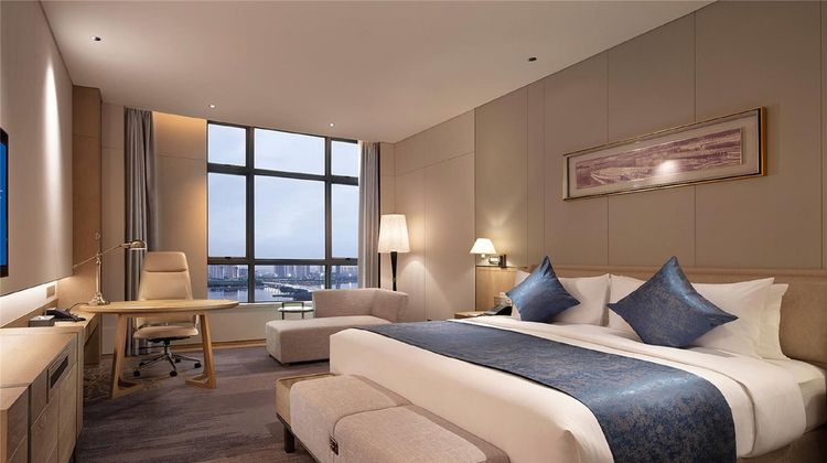 Howard Johnson by Wyndham Jimei Lake Plz Room
