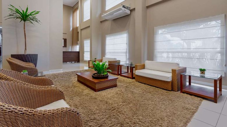 <b>Wyndham Olimpia Resort Lobby</b>. Images powered by <a href="https://iceportal.shijigroup.com/" title="IcePortal" target="_blank">IcePortal</a>.