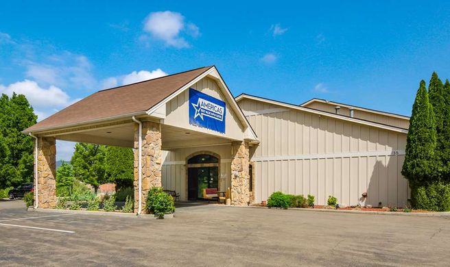 Americas Best Value Inn & Suites Exterior
