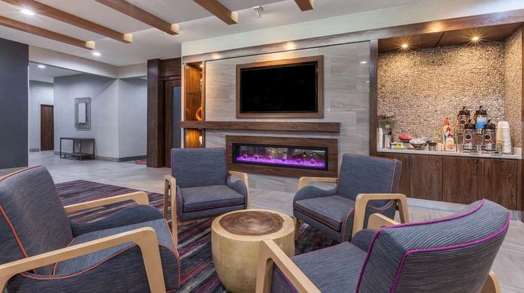 La Quinta Inn & Suites Houston East I-10 Lobby