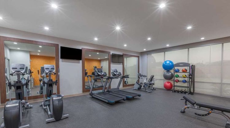 La Quinta Inn & Suites Houston East I-10 Health