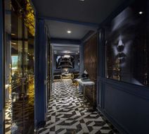 O:LV Fifty Five Hotel Lobby