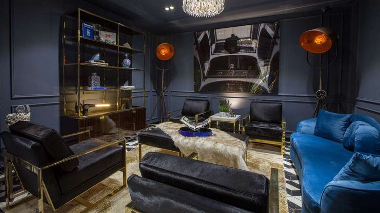 O:LV Fifty Five Hotel Lobby