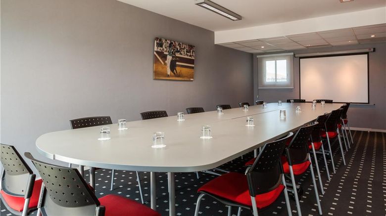 <b>Hotel Les Thermes de l'Avenue Meeting</b>. Images powered by <a href="https://iceportal.shijigroup.com/" title="IcePortal" target="_blank">IcePortal</a>.