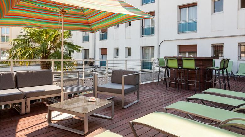 <b>Hotel Les Thermes de l'Avenue Restaurant</b>. Images powered by <a href="https://iceportal.shijigroup.com/" title="IcePortal" target="_blank">IcePortal</a>.
