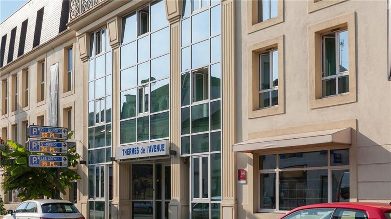 Hotel Les Thermes de lAvenue Exterior. Images powered by <a href="https://iceportal.shijigroup.com" target="_blank" rel="noopener">Ice Portal</a>.