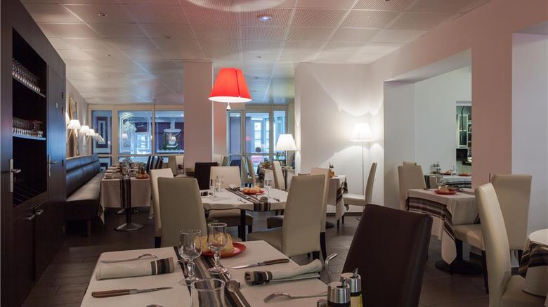 <b>Hotel Les Thermes de l'Avenue Restaurant</b>. Images powered by <a href="https://iceportal.shijigroup.com/" title="IcePortal" target="_blank">IcePortal</a>.