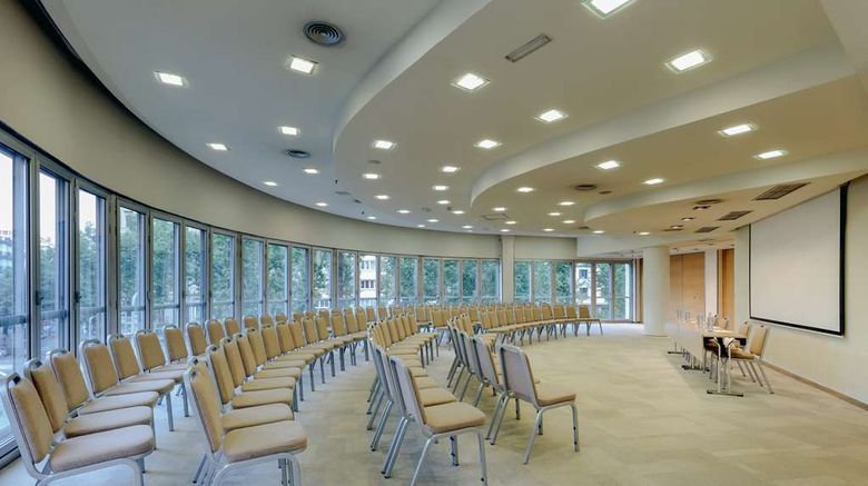 <b>Hesperia Barcelona Presidente Spa</b>. Images powered by <a href="https://iceportal.shijigroup.com/" title="IcePortal" target="_blank">IcePortal</a>.