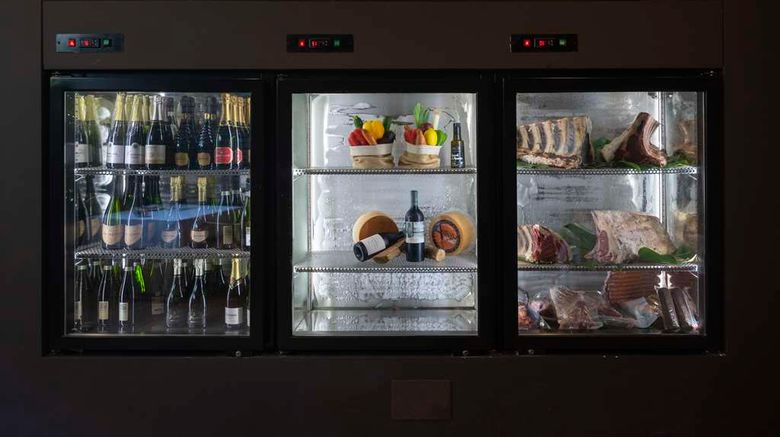 <b>Hesperia Sant Just Restaurant</b>. Images powered by <a href="https://iceportal.shijigroup.com/" title="IcePortal" target="_blank">IcePortal</a>.