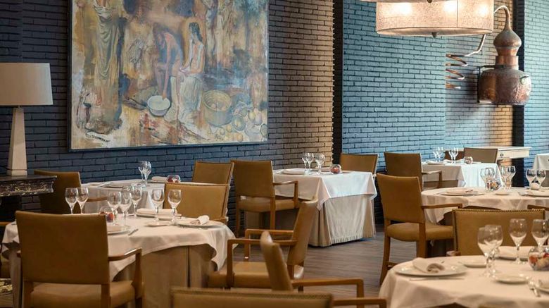 <b>Hesperia Sant Just Restaurant</b>. Images powered by <a href="https://iceportal.shijigroup.com/" title="IcePortal" target="_blank">IcePortal</a>.