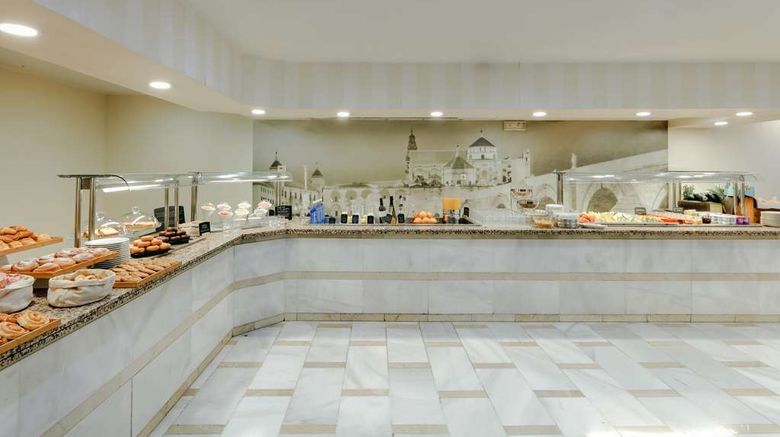 <b>Hesperia Cordoba Restaurant</b>. Images powered by <a href="https://iceportal.shijigroup.com/" title="IcePortal" target="_blank">IcePortal</a>.