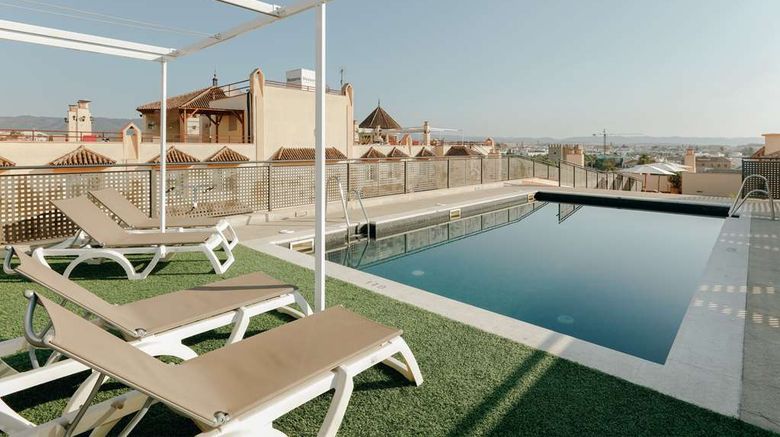 <b>Hesperia Cordoba Pool</b>. Images powered by <a href="https://iceportal.shijigroup.com/" title="IcePortal" target="_blank">IcePortal</a>.