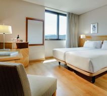 Hesperia Vigo Room