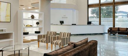 Hesperia Vigo Lobby