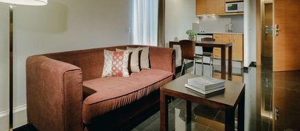 Hesperia Barcelona Fira Suites Room