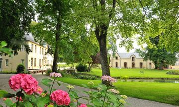 Hotel-Chateau de Bellefontaine