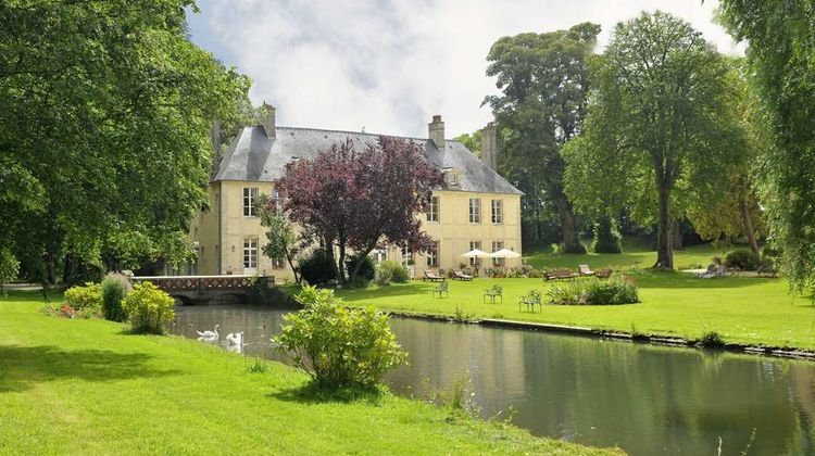 Hotel-Chateau de Bellefontaine Exterior