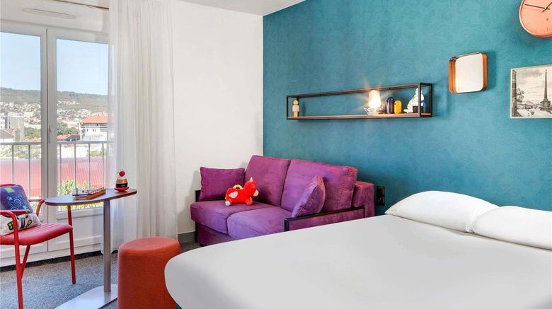 <b>Ibis Styles Clermont-Ferrand Gare Room</b>. Images powered by <a href="https://iceportal.shijigroup.com/" title="IcePortal" target="_blank">IcePortal</a>.