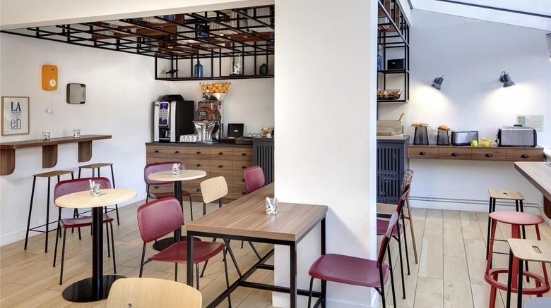 <b>Ibis Styles Clermont-Ferrand Gare Restaurant</b>. Images powered by <a href="https://iceportal.shijigroup.com/" title="IcePortal" target="_blank">IcePortal</a>.