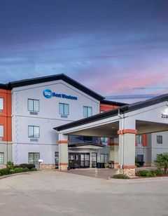 Best Western Carthage Inn & Suites