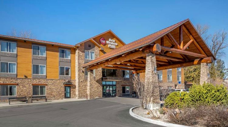Best Western Plus Mountain Lodge Exterior