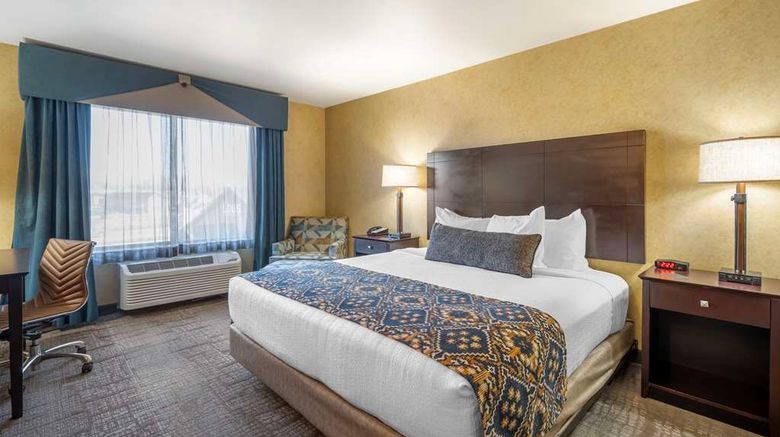 <b>Best Western Plus Mountain Lodge Room</b>. Images powered by <a href="https://iceportal.shijigroup.com/" title="IcePortal" target="_blank">IcePortal</a>.