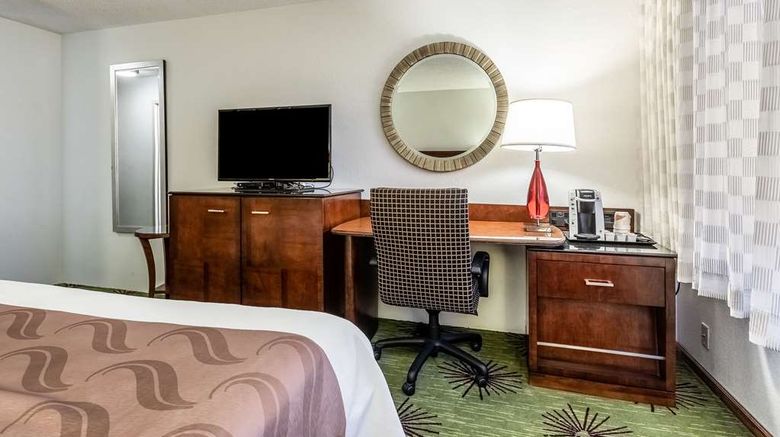 <b>Quality Inn & Suites Albert Lea Room</b>. Images powered by <a href="https://iceportal.shijigroup.com/" title="IcePortal" target="_blank">IcePortal</a>.
