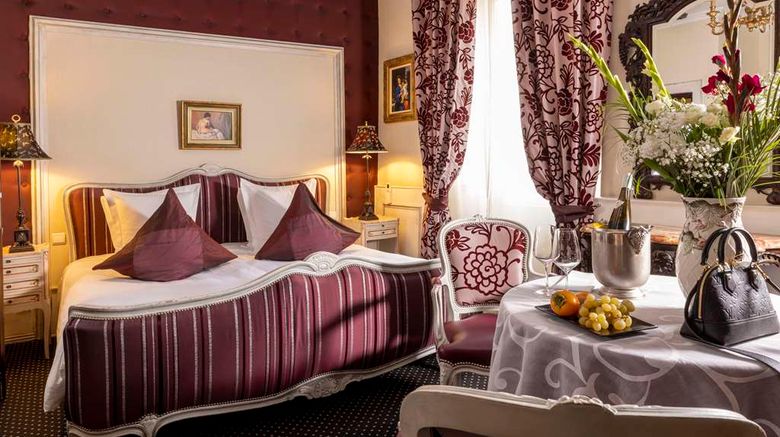 <b>Hotel Restaurant le Marechal Room</b>. Images powered by <a href="https://iceportal.shijigroup.com/" title="IcePortal" target="_blank">IcePortal</a>.