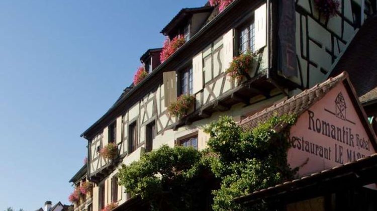 Hotel Restaurant le Marechal Exterior