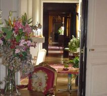 L'Hostellerie du Chateau les Muids Lobby