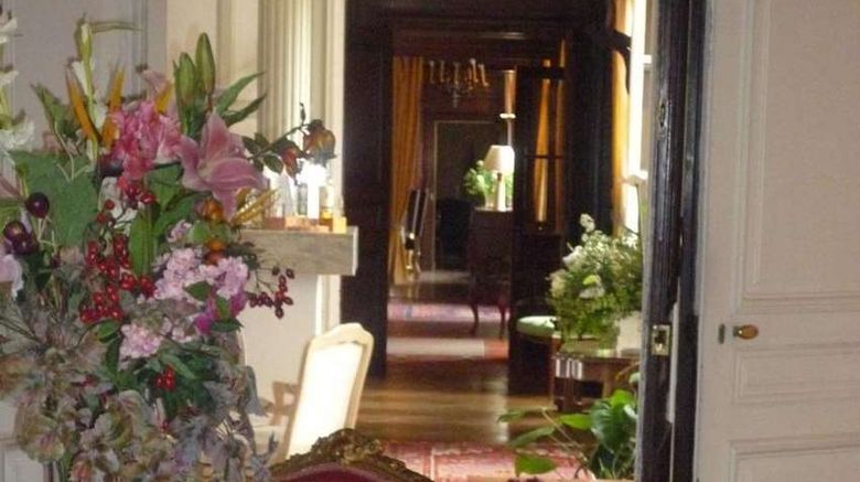 <b>L'Hostellerie du Chateau les Muids Lobby</b>. Images powered by <a href="https://iceportal.shijigroup.com/" title="IcePortal" target="_blank">IcePortal</a>.