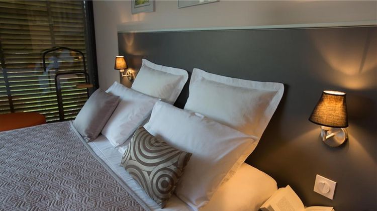 Le Petit Coq aux Champs Room