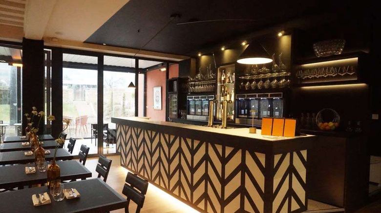 <b>Castel de Tres Girard Restaurant</b>. Images powered by <a href="https://iceportal.shijigroup.com/" title="IcePortal" target="_blank">IcePortal</a>.