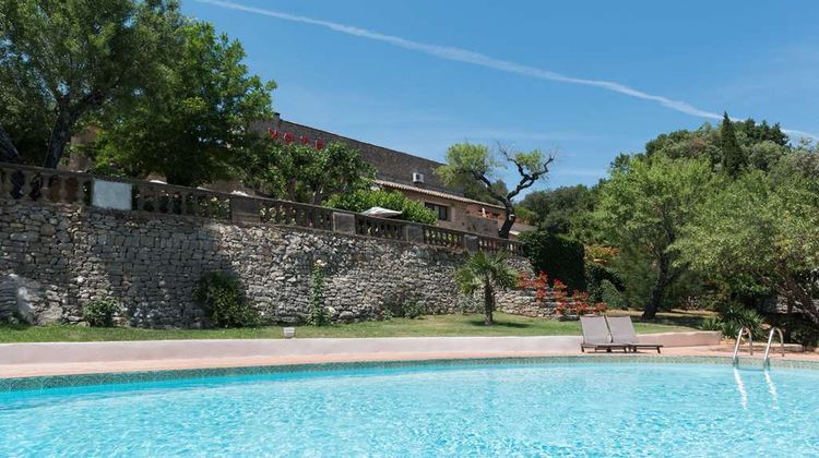 Domaine du Lac Pool
