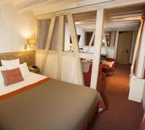 Hotel Beaucour Room