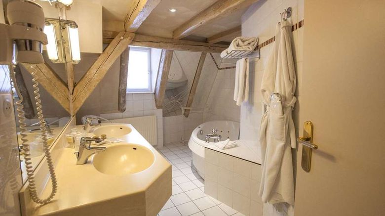 <b>Hotel Beaucour Room</b>. Images powered by <a href="https://iceportal.shijigroup.com/" title="IcePortal" target="_blank">IcePortal</a>.