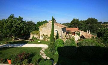 Auberge La Feniere