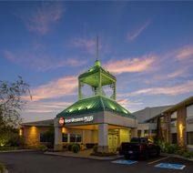 Best Western Plus Stoneridge & Conf Ctr Exterior