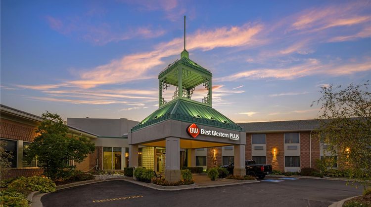 Best Western Plus Stoneridge & Conf Ctr Exterior