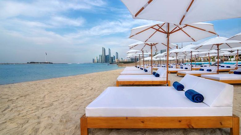 <b>Radisson Blu Hotel & Resort, Corniche Beach</b>. Images powered by <a href="https://iceportal.shijigroup.com/" title="IcePortal" target="_blank">IcePortal</a>.