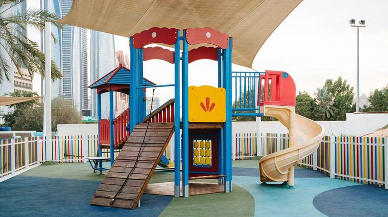<b>Radisson Blu Hotel & Resort, Corniche Recreation</b>. Images powered by <a href="https://iceportal.shijigroup.com/" title="IcePortal" target="_blank">IcePortal</a>.