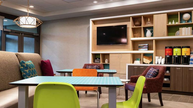 <b>Home2 Suites New Albany/Columbus Lobby</b>. Images powered by <a href="https://iceportal.shijigroup.com/" title="IcePortal" target="_blank">IcePortal</a>.