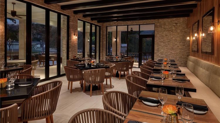 Hoodoo Moab, Curio Collection by Hilton Restaurant