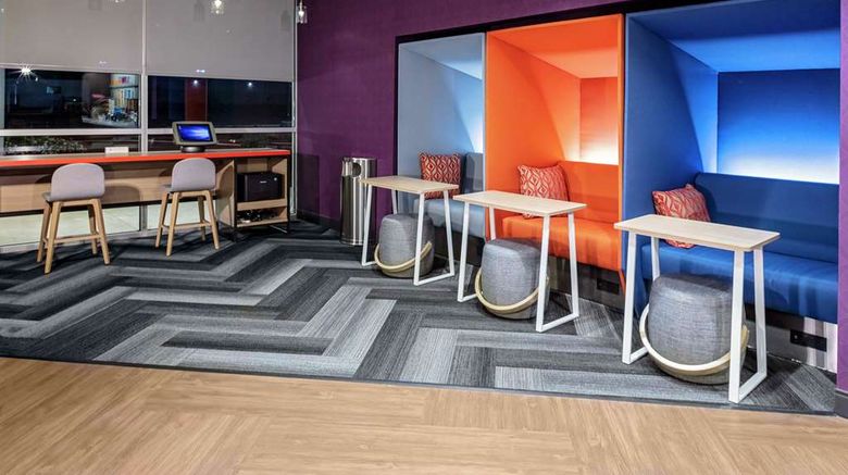 <b>TRU by Hilton Crossett Lobby</b>. Images powered by <a href="https://iceportal.shijigroup.com/" title="IcePortal" target="_blank">IcePortal</a>.
