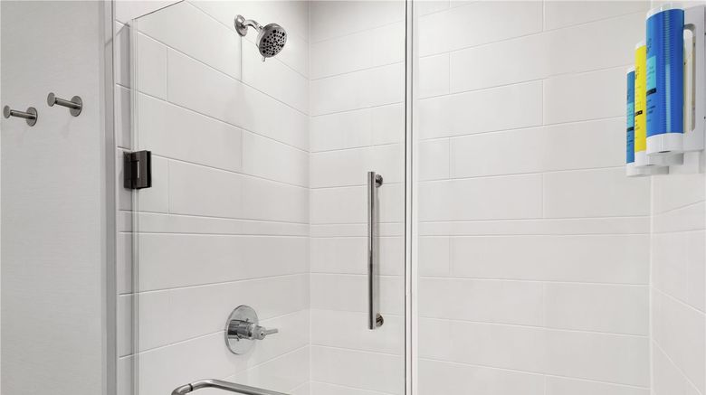 <b>Tru by Hilton Greenville Woodruff Road Room</b>. Images powered by <a href="https://iceportal.shijigroup.com/" title="IcePortal" target="_blank">IcePortal</a>.