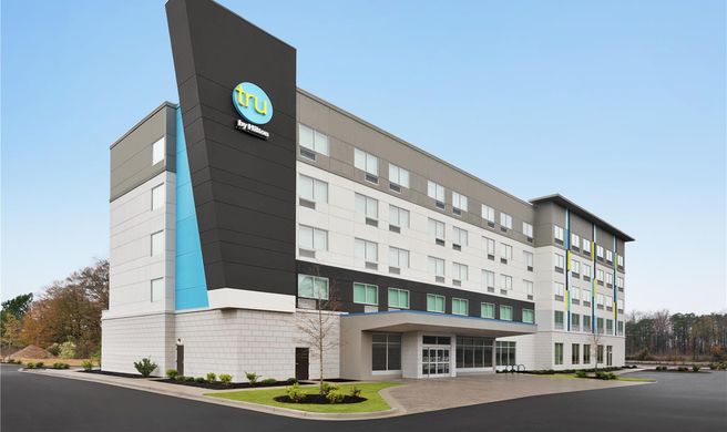 Tru by Hilton Greenville Woodruff Road Exterior