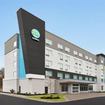 Tru by Hilton Greenville Woodruff Road